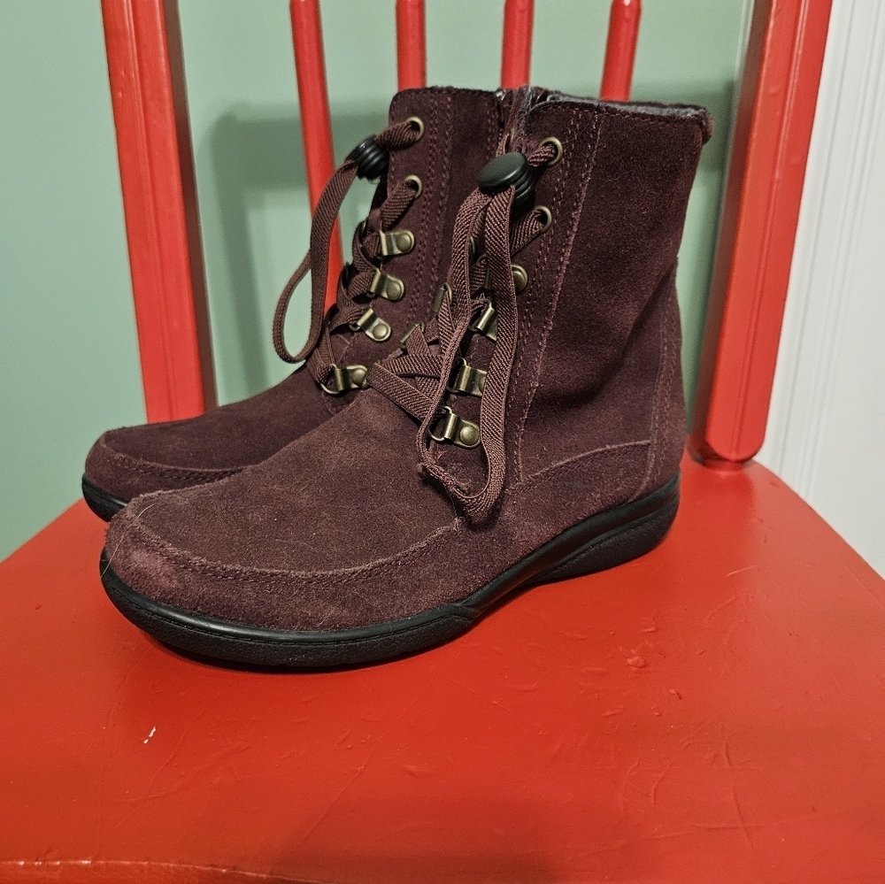 Clark's Kearns Sirena Burgundy Boots - Picture 4 of 9